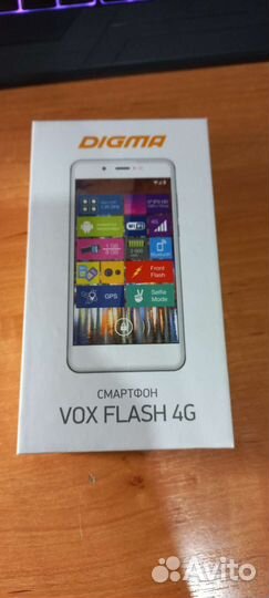 DIGMA Vox Flash 4G, 8 ГБ