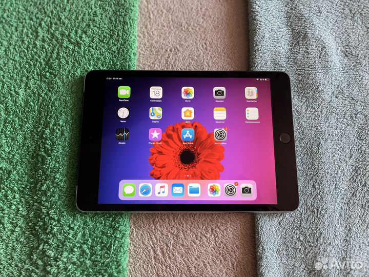 iPad mini 3 с сим картой / аккум 92
