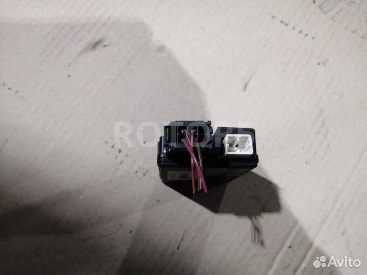 Блок управления крышей / люком Mercedes-Benz