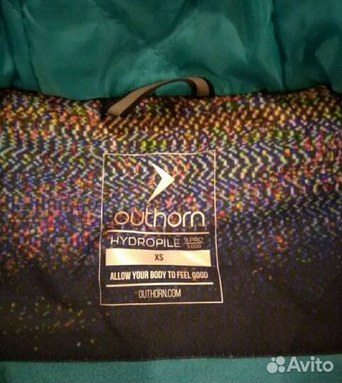 Горнолыжная куртка женская