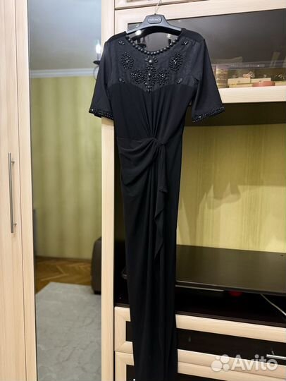 Платье в пол