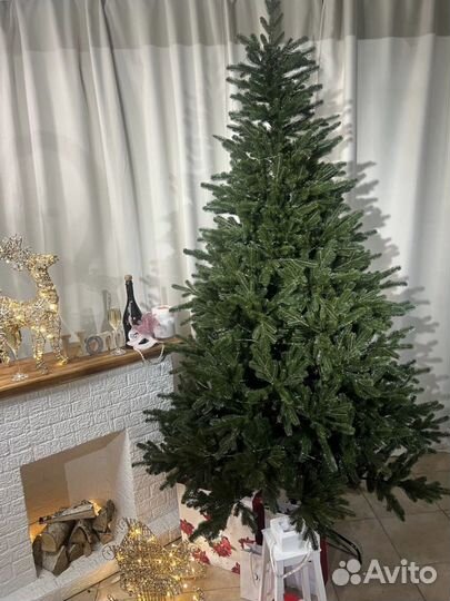 Елка искусственная