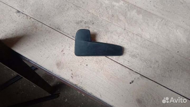 Ручка открывания капота Volkswagen Polo