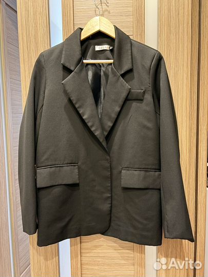 Пиджак женский