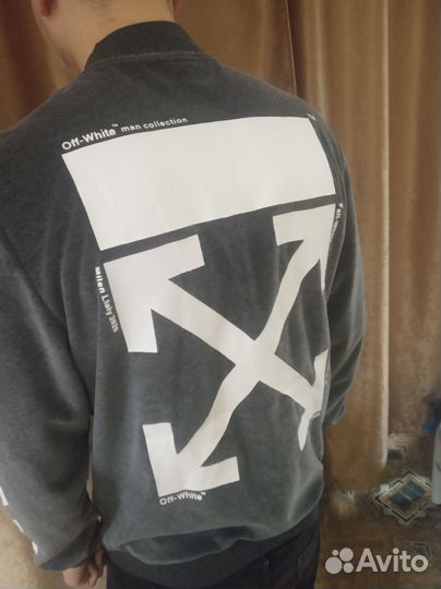 Мужская кофта на молнии