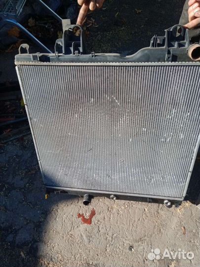 Радиатор охлаждения toyota prado 150