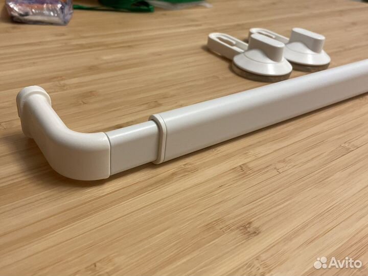 Рейл для полотенец Икеа Тискен на присосках