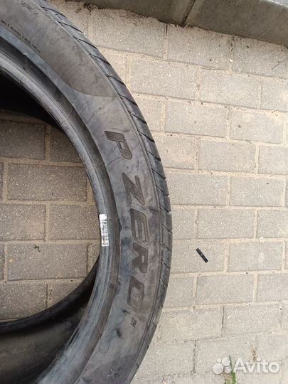 Pirelli P Zero 275/40 R19