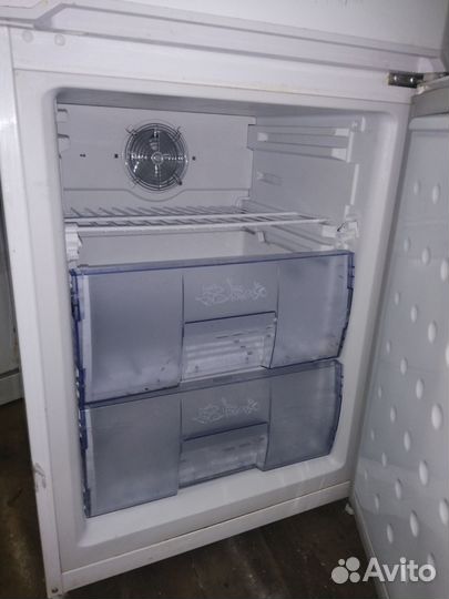 Холодильник бу Beko