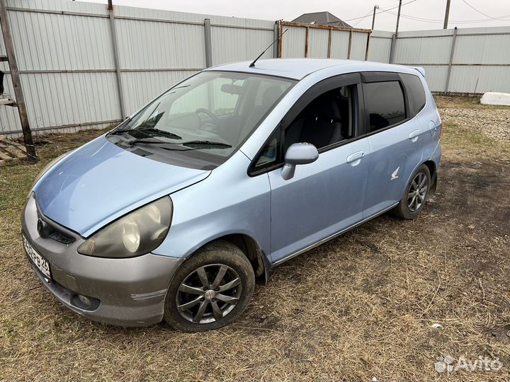 Honda Fit 1.3 CVT, 2001, 322 000 км