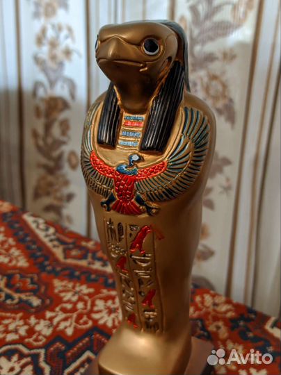 Статуэтка-оберег бога Солнца Ра (Египет)