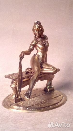 Оловянная миниатюра. 80мм. Египетская царица