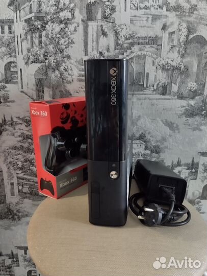 Xbox 360 + 106 игр