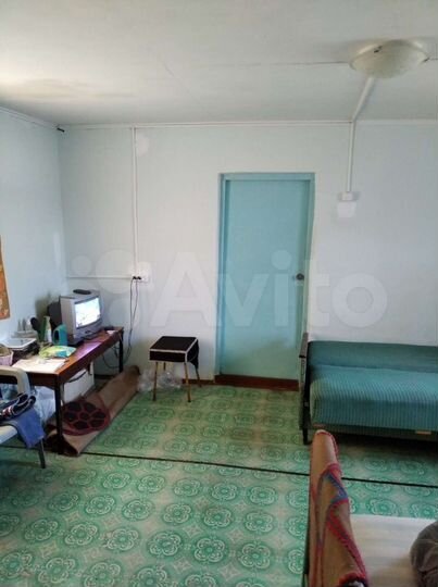 Дом 30 м² на участке 5 сот.