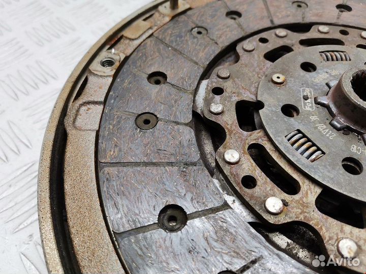 Маховик (демпфер сцепления) для Ford Focus 3