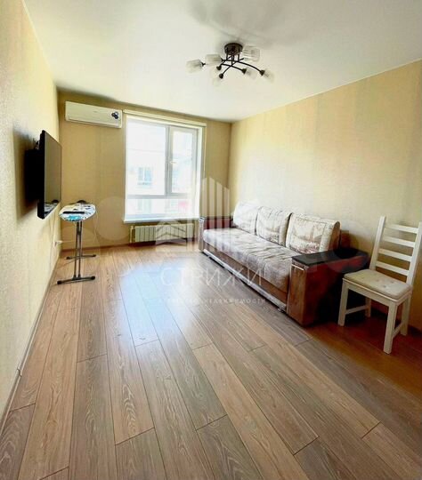 2-к. квартира, 46 м², 3/3 эт.