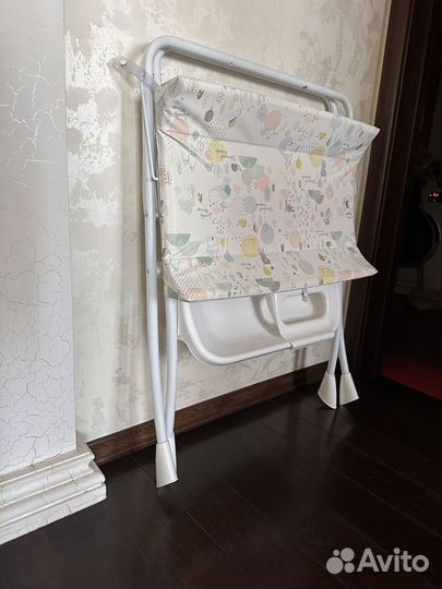 Пеленальный столик