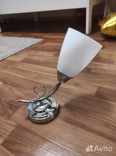 Настенный светильник бра