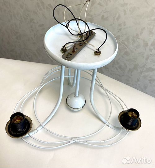 Потолочный светильник люстра