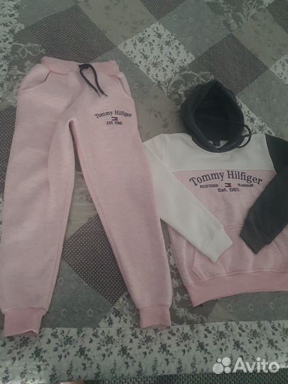 Спортивный костюм