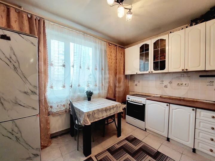 2-к. квартира, 58 м², 2/17 эт.