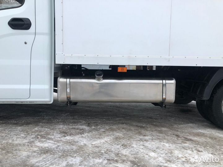 Алюминиевый бензобак с утопленным фланцем 210 л