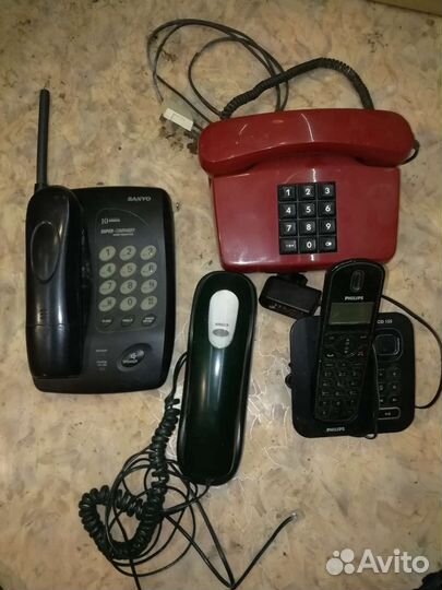 Проводной телефон