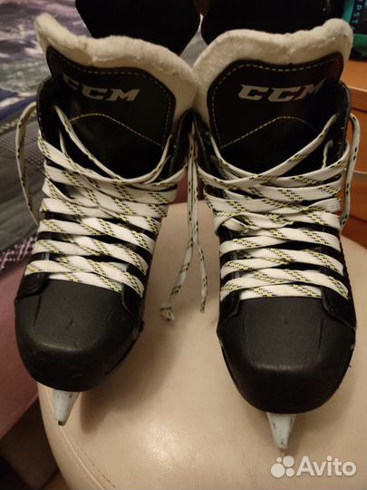 Коньки хоккейные CCM детские 31 размер