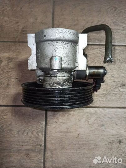 Насос гидроусилителя руля Chevrolet Captiva 2006