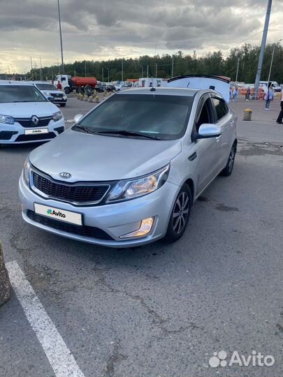 Kia Rio 1.6 AT, 2012, 290 000 км