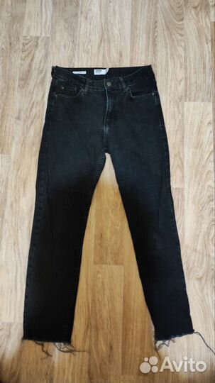 Джинсы женские bershka 26