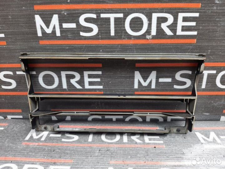 Рамка магнитолы Bmw 5-Series E39 M54B25 (256S5)