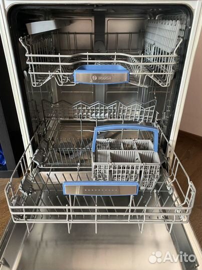 Встраимаевая посудомоечная машина Bosch б/у