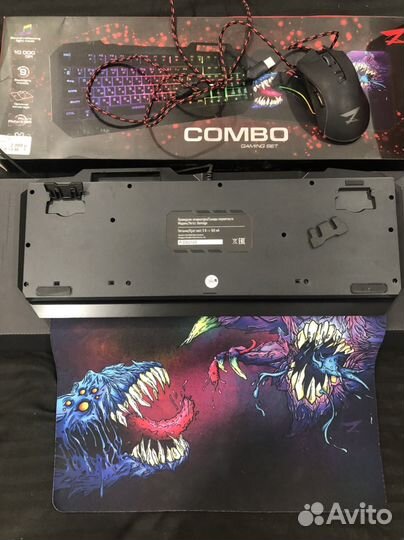 Игровая клавиатура, игровая мышь, коврик