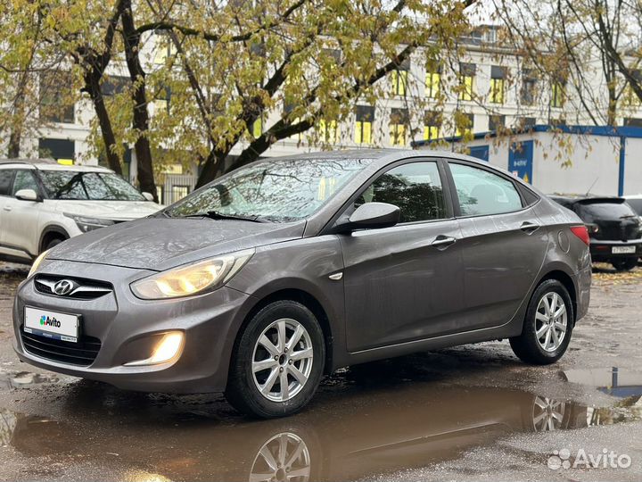 Hyundai Solaris 1.4 AT, 2011, 158 600 км