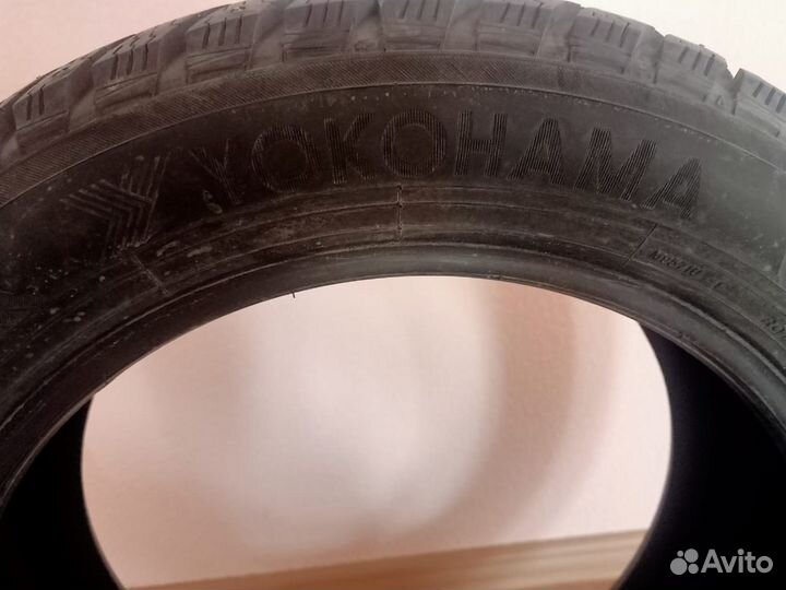 Yokohama Ice Guard IG65 215/55 R17