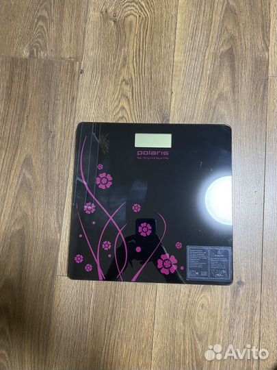 Весы напольные электронные Polaris