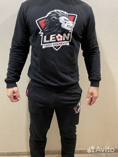 Спортивный костюм мужской