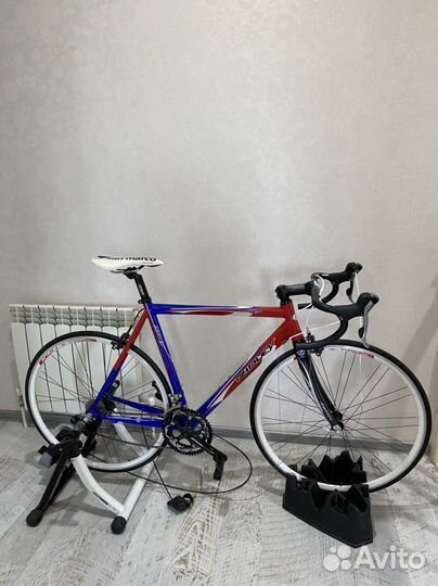 Шоссейный велосипед