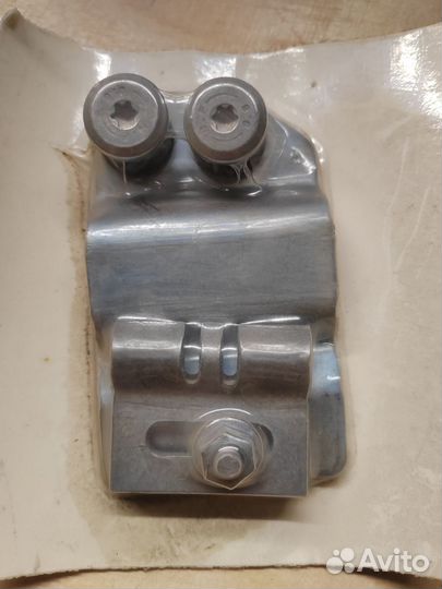 Комплект держателя. 24147588888.BMW