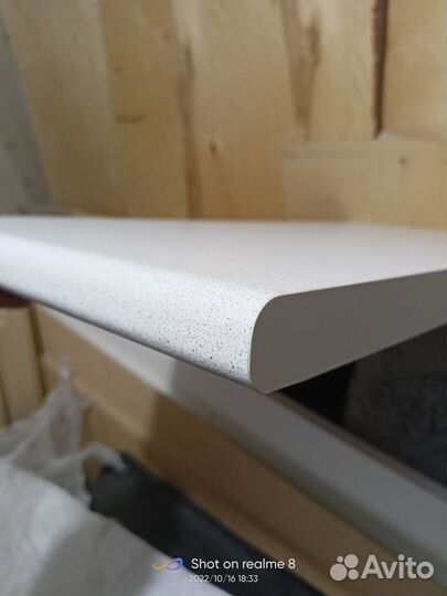 Столешница новая, длина всего 30 сантиметров