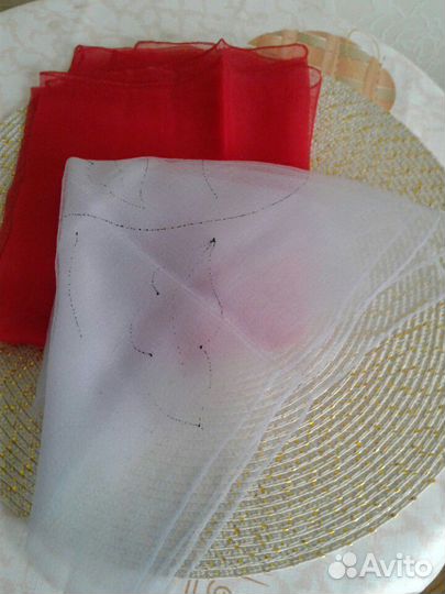 Платок шелк новый