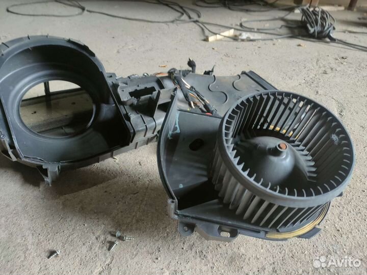 Вентилятор отопителя peugeot expert Citroen jumpy2