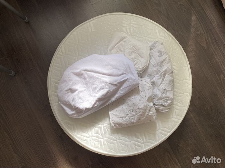 Матрас в круглую кроватку 75х75