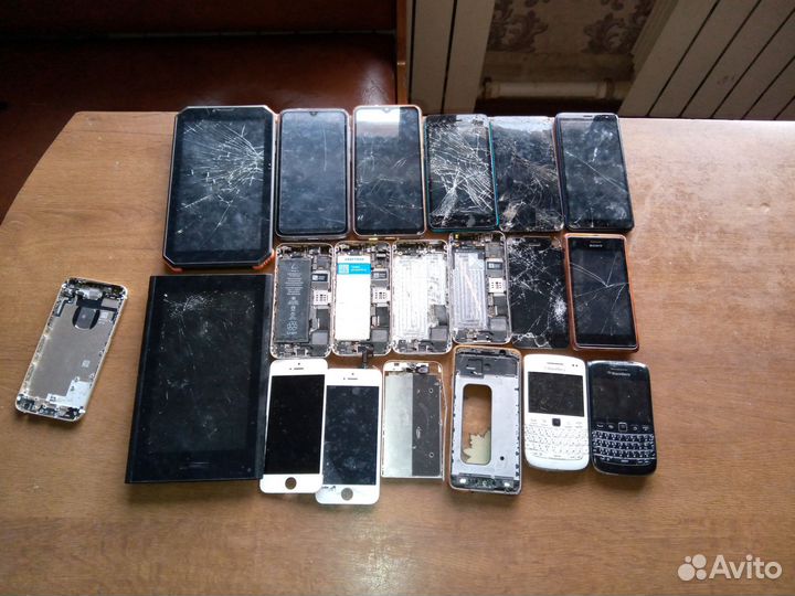 iPhone 5S, 64 ГБ