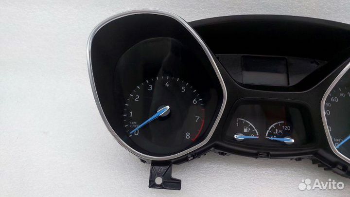 Панель приборов Ford Focus 3 iqdb 2016