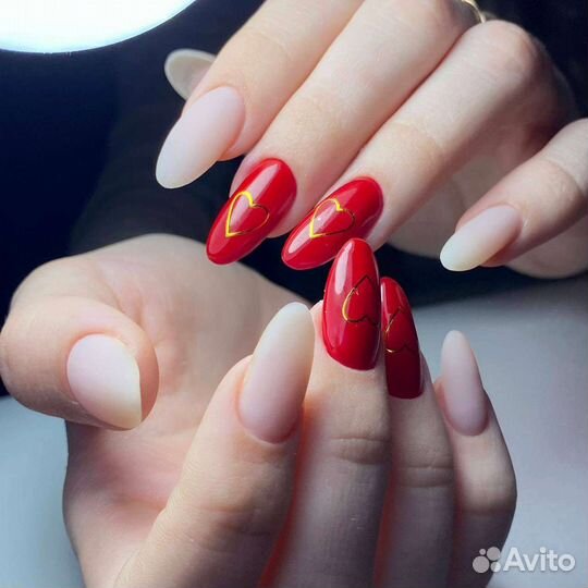 Маникюр и педикюр на дому