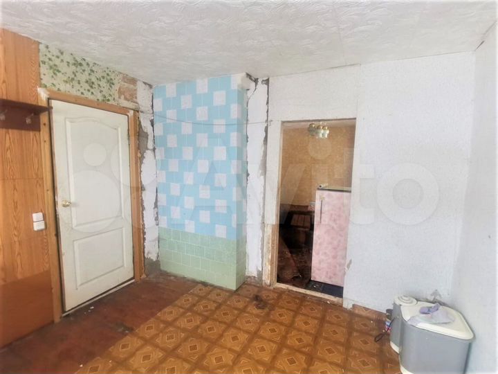 Комната 11,1 м² в 2-к., 1/2 эт.