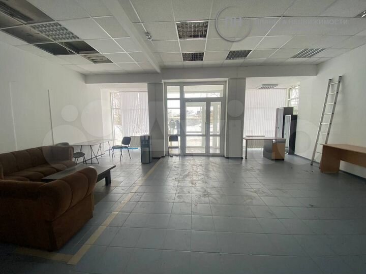 Свободного назначения, 100 м²