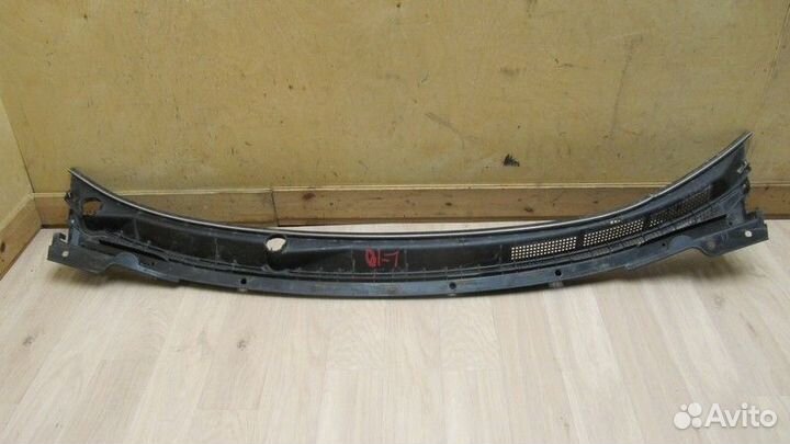 Решётка стеклоочистителя (Жабо) Mitsubishi Lancer